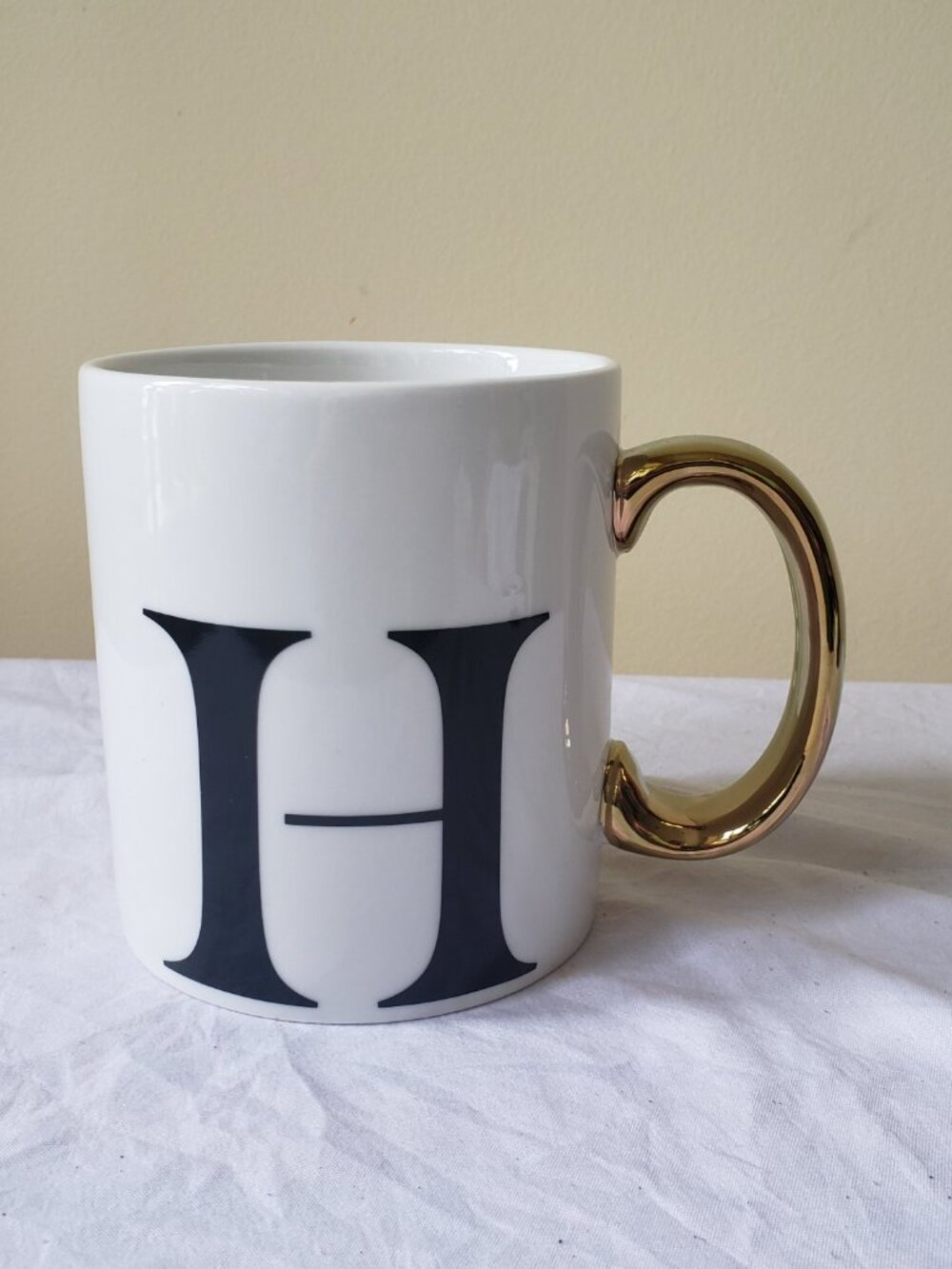 NWT INDIGO -  H Initial Mug With Gold Handle - Picture 3 of 6